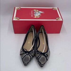 Frenh Sole London Penelope Leather Women's Snakeskin Flats - Black and Gray